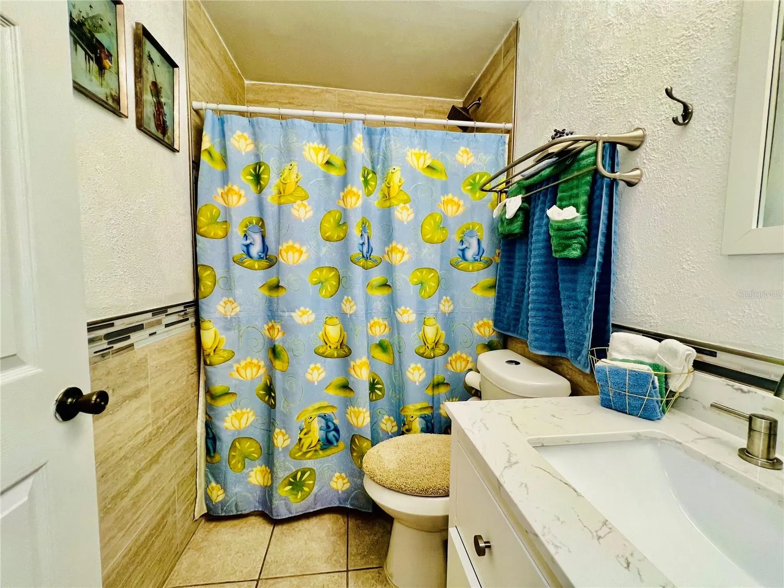405 ALBATROSS CT
