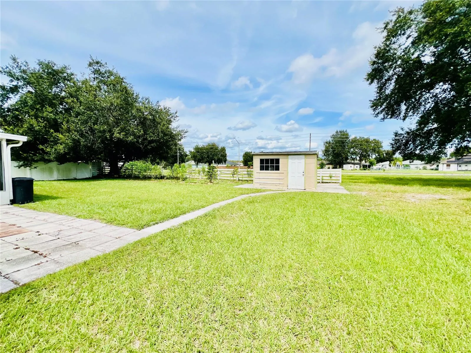 405 ALBATROSS CT
