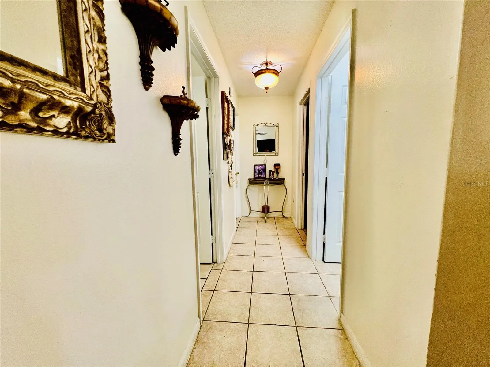 405 ALBATROSS CT