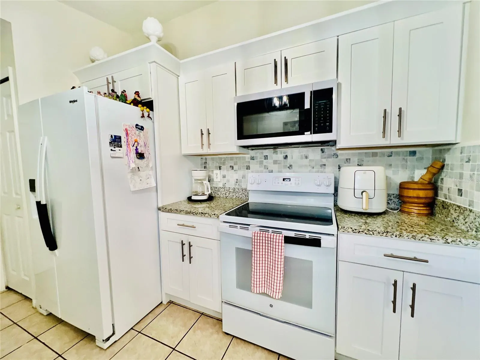405 ALBATROSS CT
