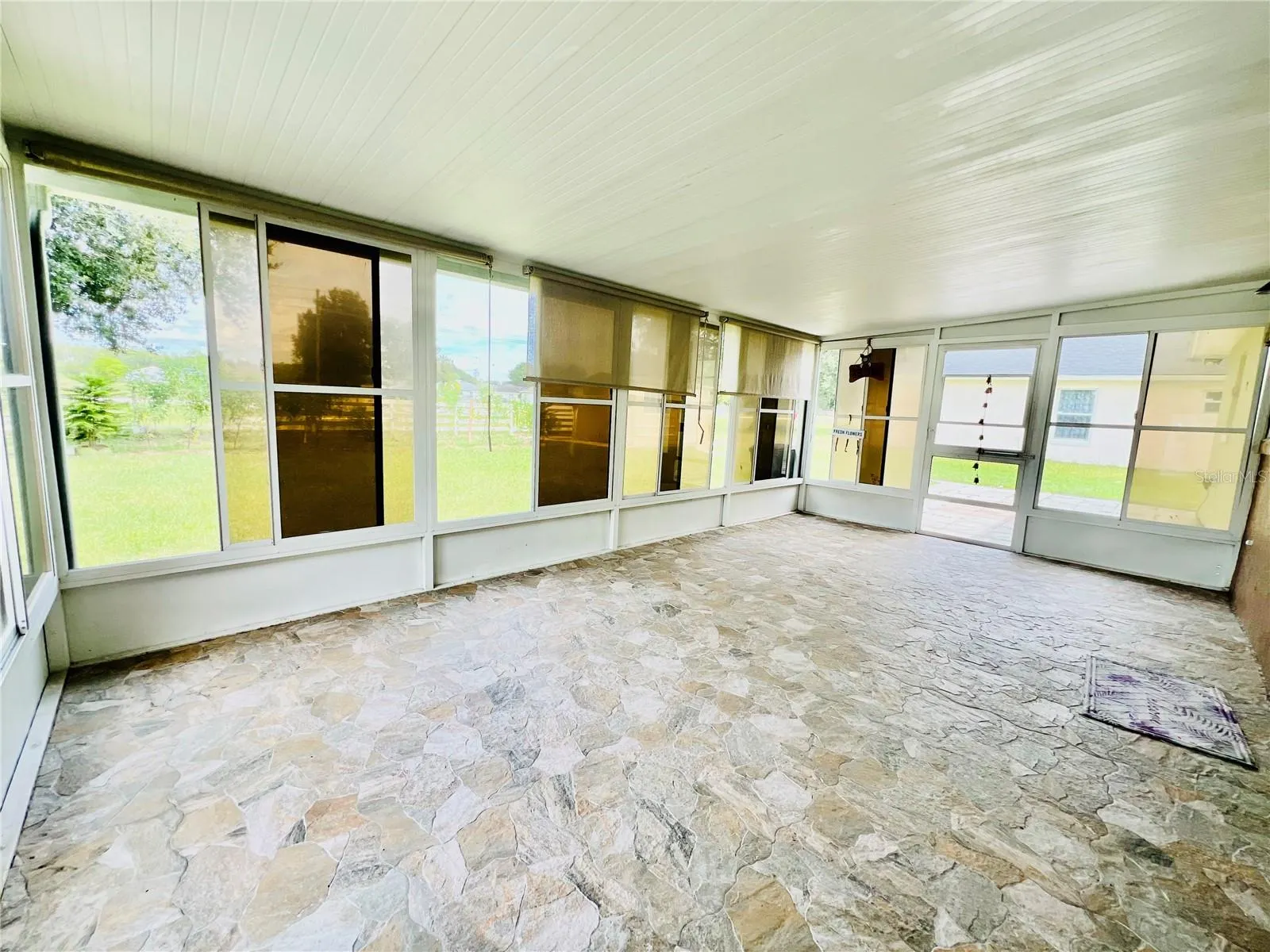 405 ALBATROSS CT