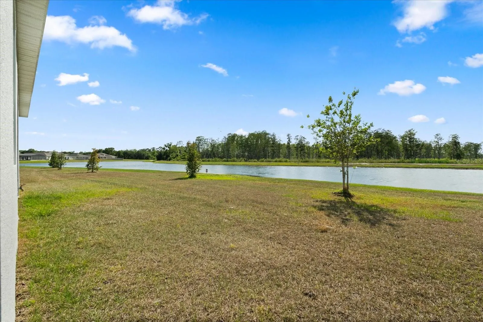 2156 MERRYBELLS DR