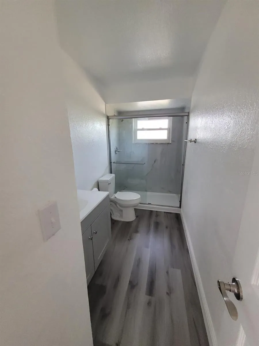 332 CORNWALLIS CT