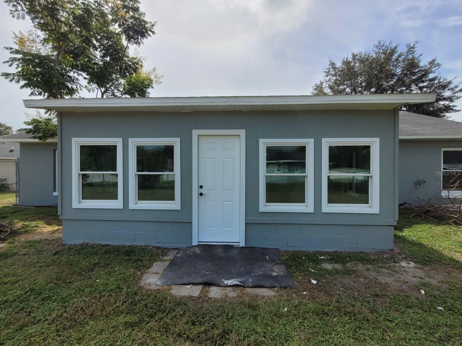 332 CORNWALLIS CT