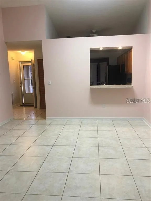 3221 VILLA WAY CIR