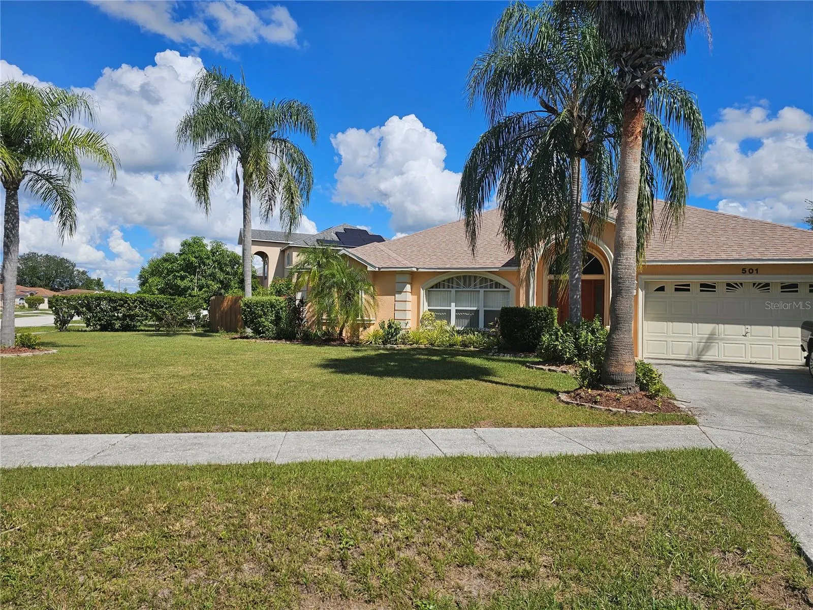 501 OAK BRANCH CT