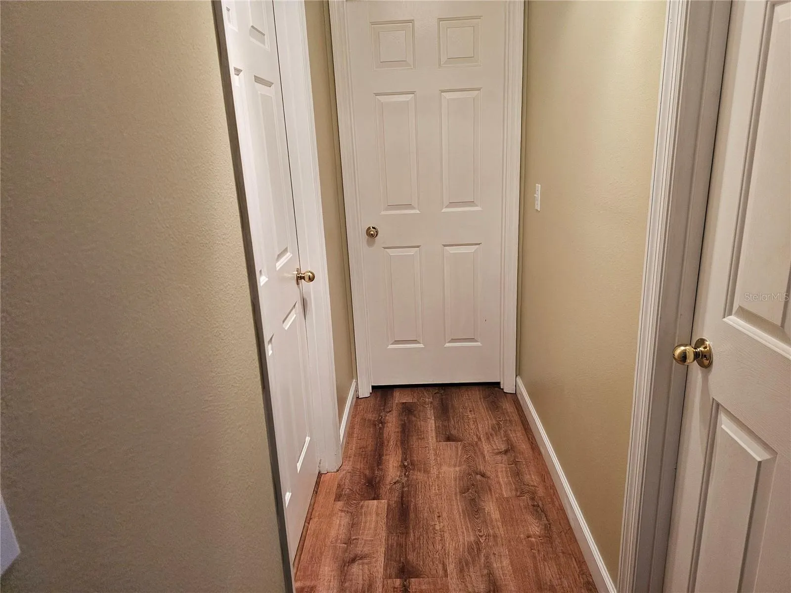501 OAK BRANCH CT