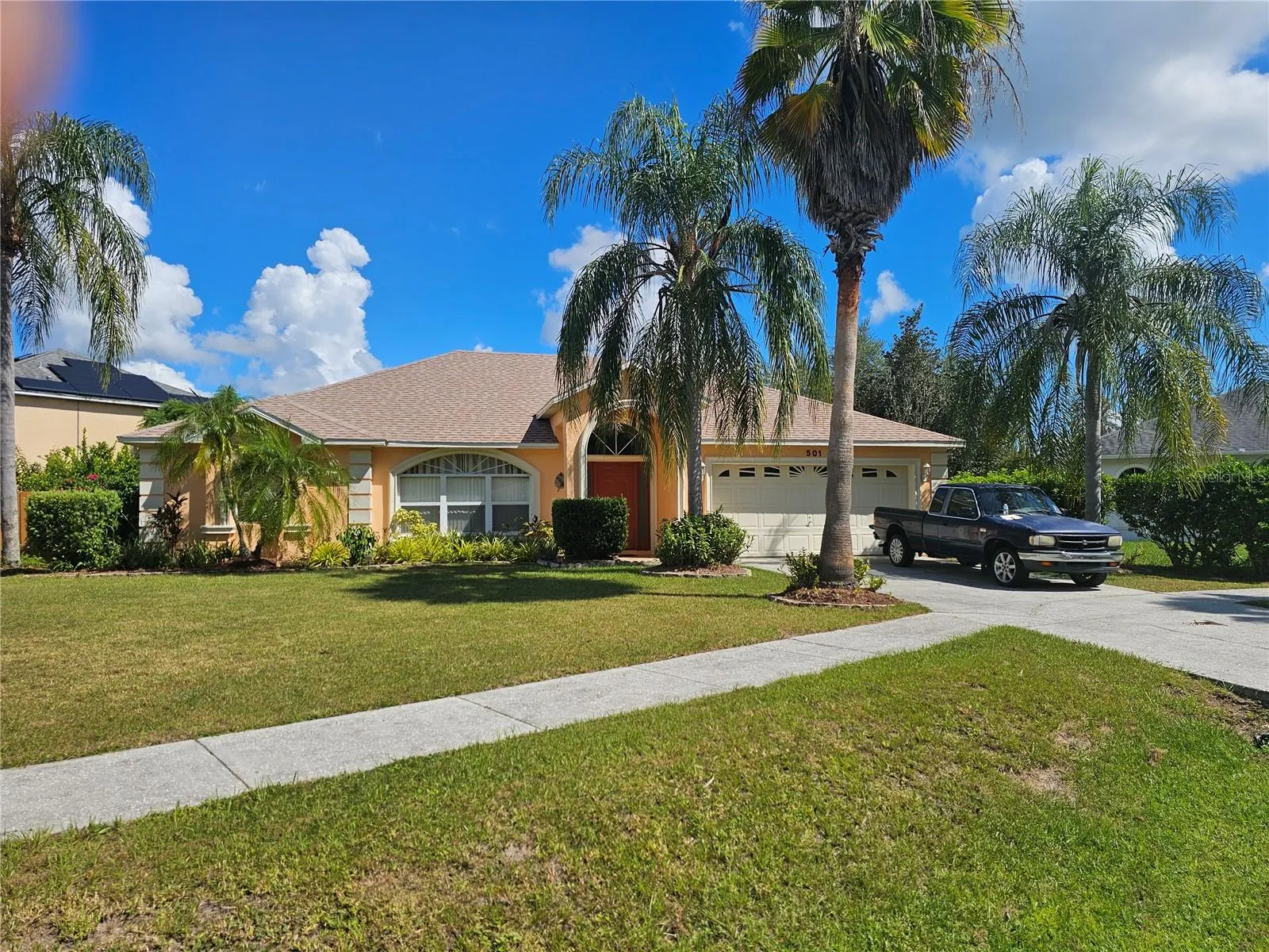 501 OAK BRANCH CT