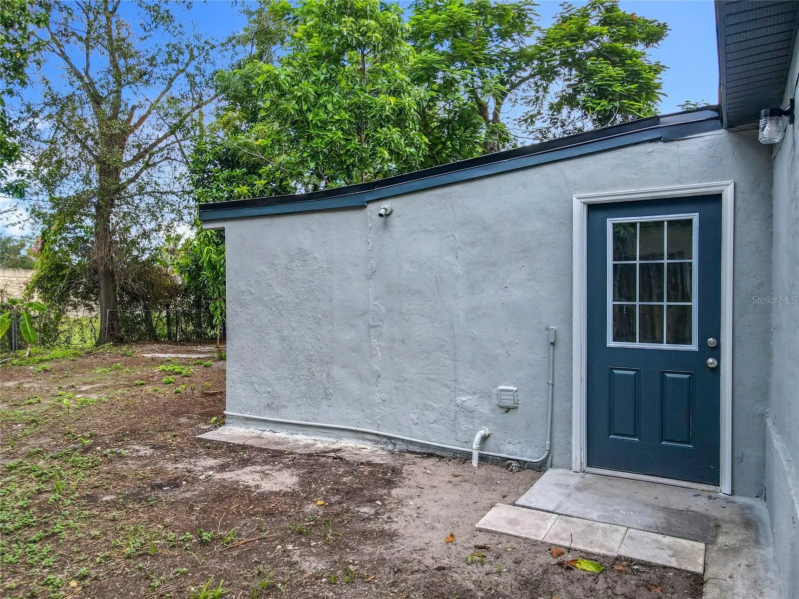 612 ACAPULCA WAY