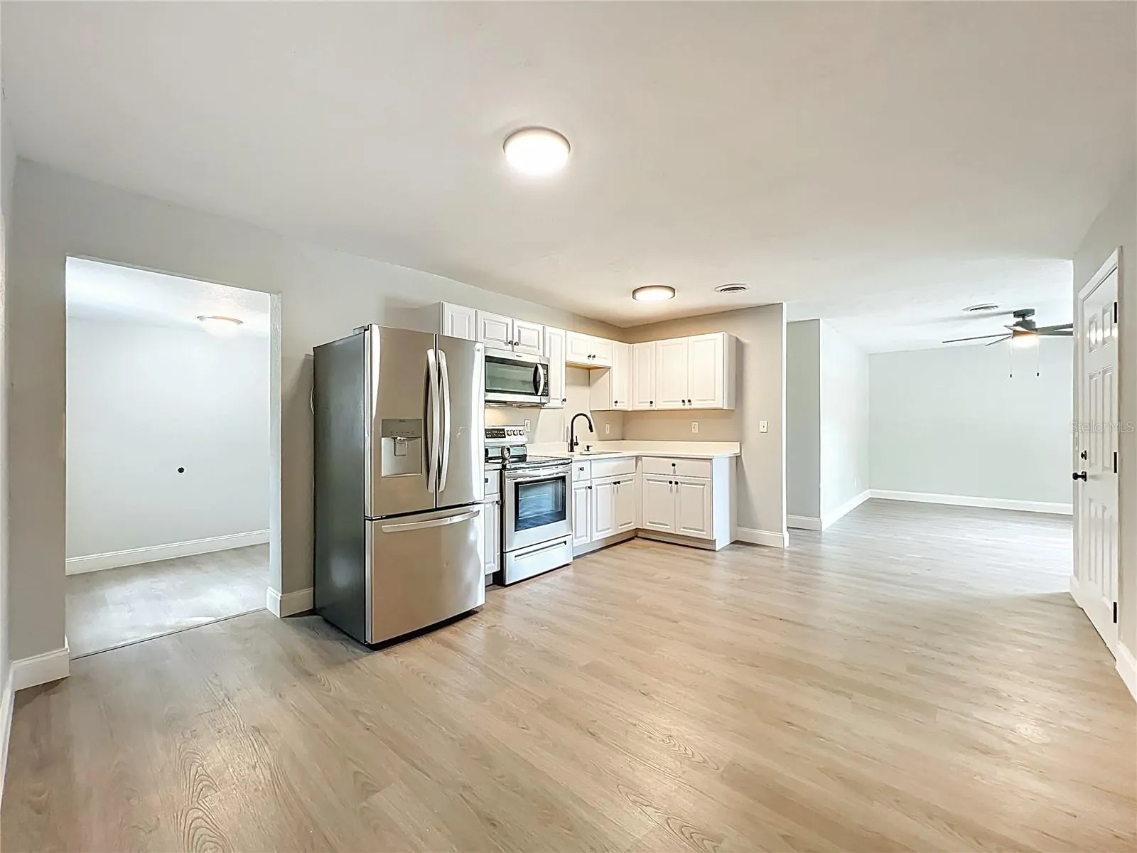 612 ACAPULCA WAY