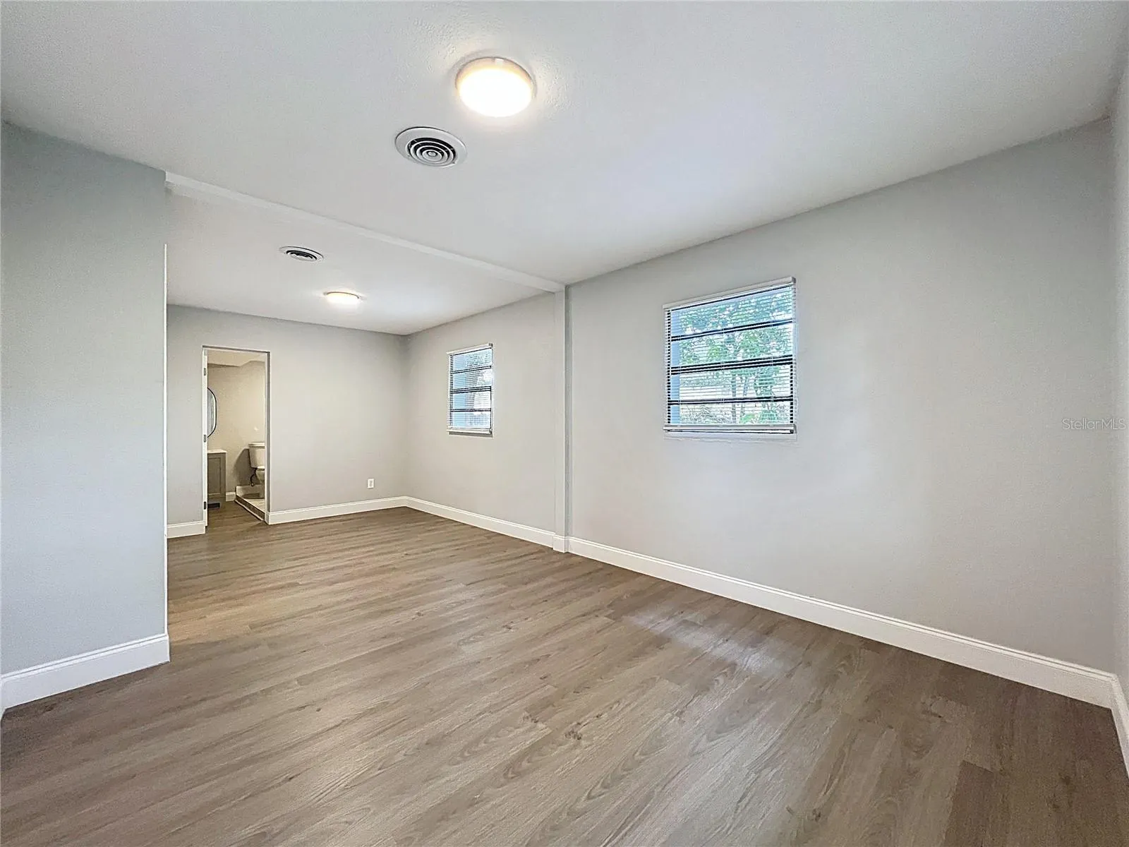 612 ACAPULCA WAY