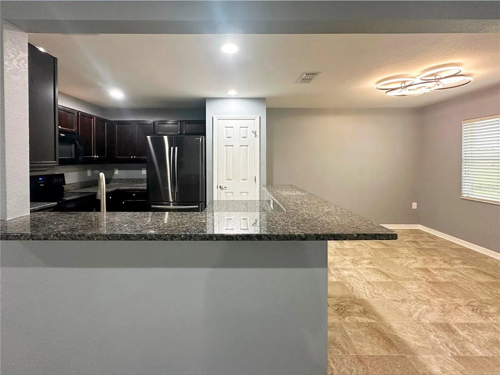 3051 GOLDEN EAGLE WAY
