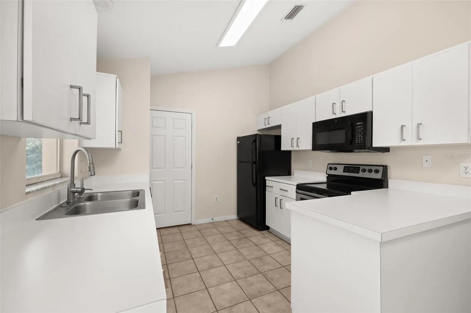 3141 ENCLAVE CT