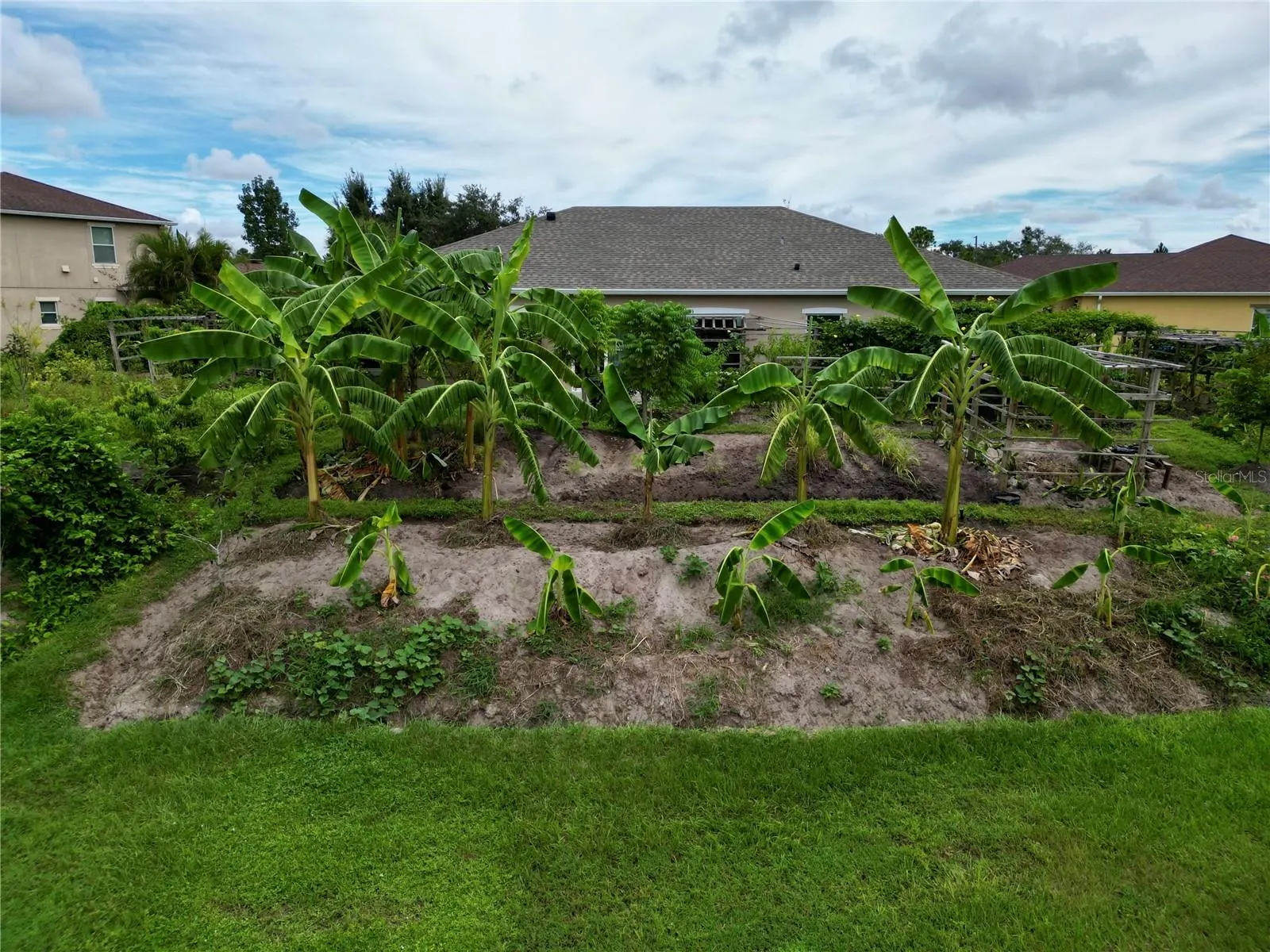 4168 KEY COLONY PL
