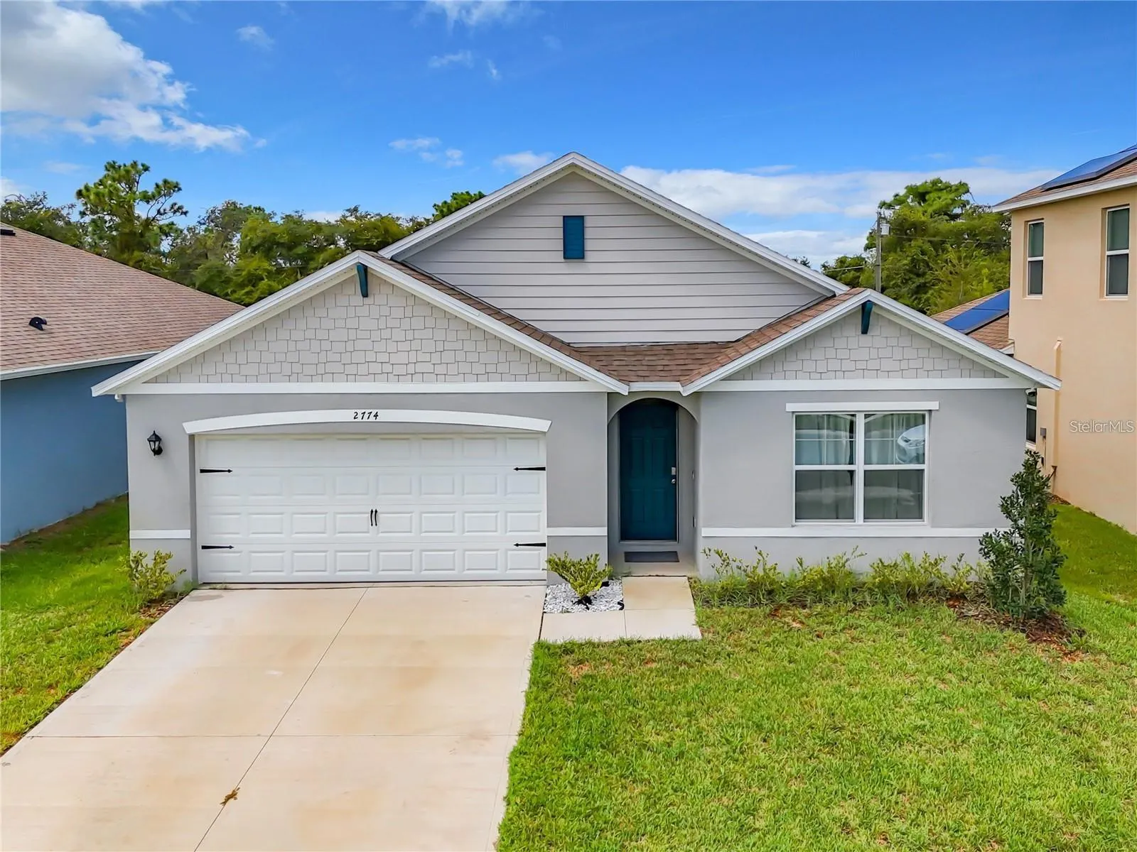 2774 SUNKISSED DR