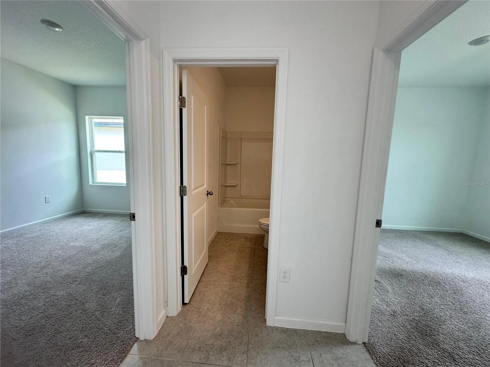 545 HENNEPIN LOOP