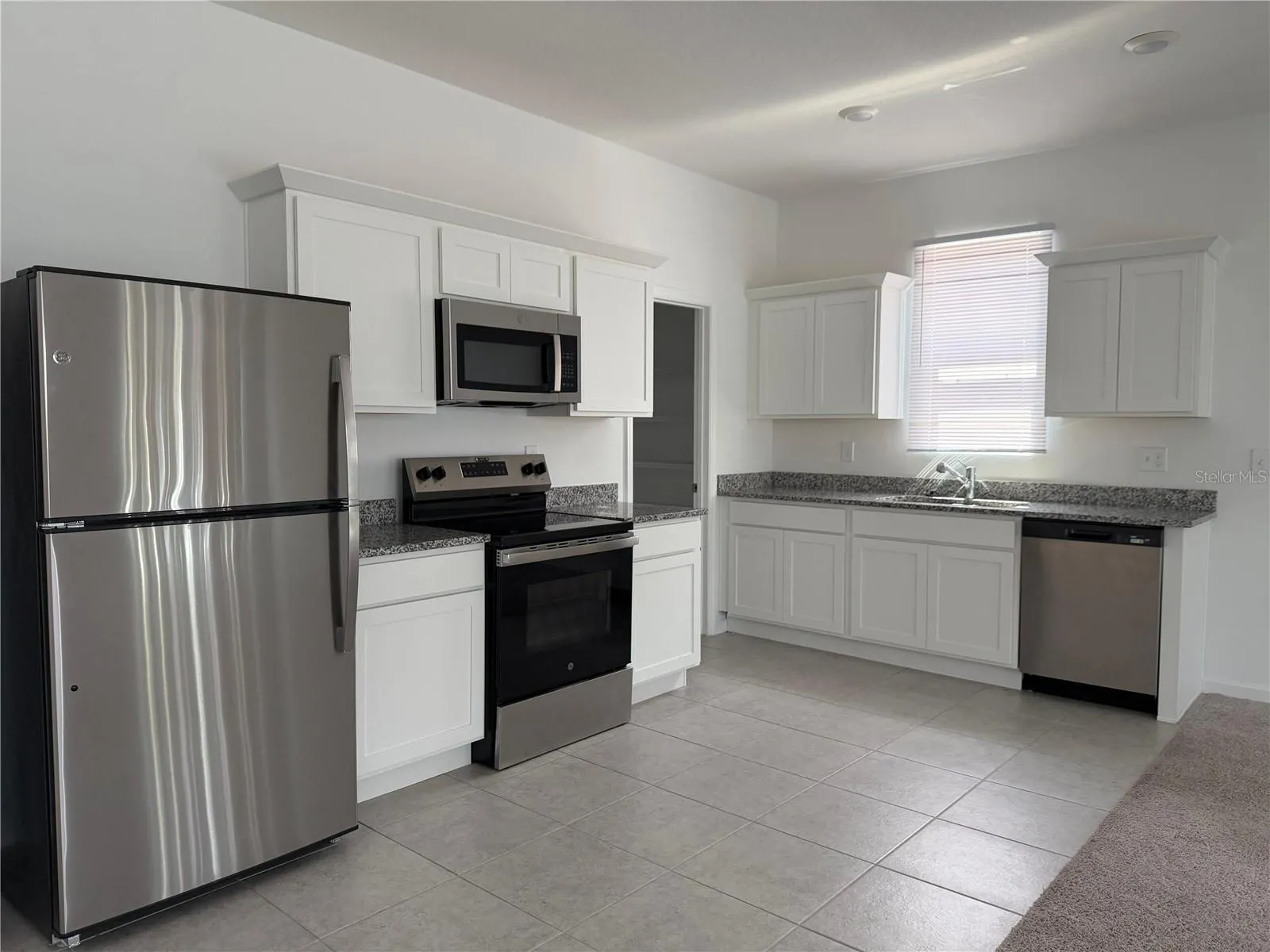545 HENNEPIN LOOP