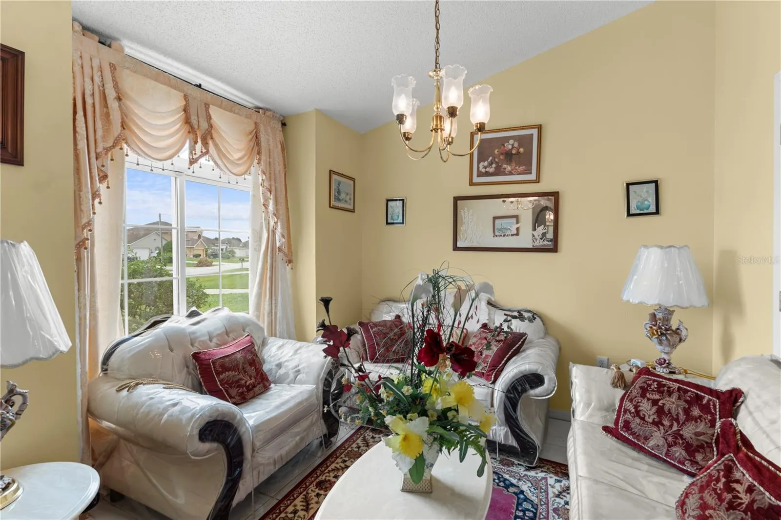 321 EDGEWOOD CT