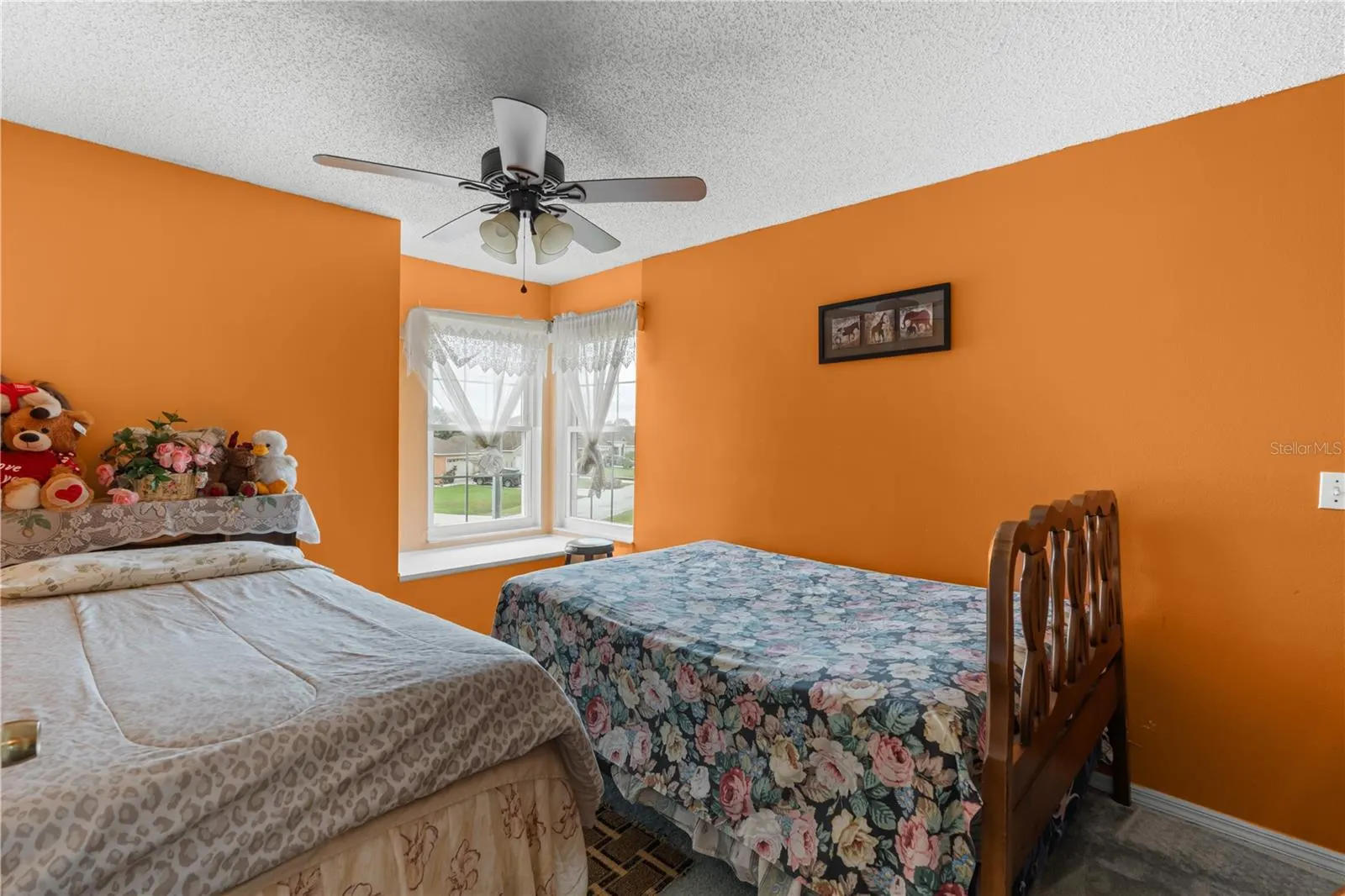321 EDGEWOOD CT