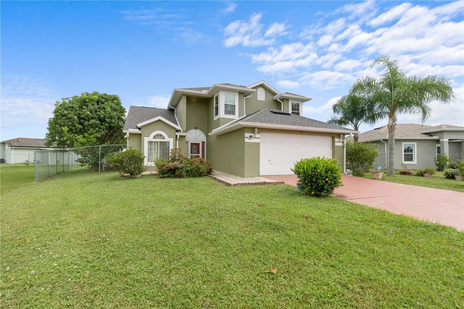 321 EDGEWOOD CT