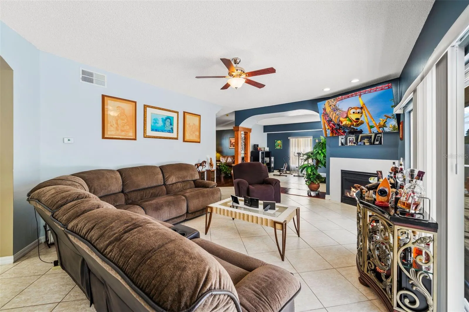 214 FARRINGTON LN