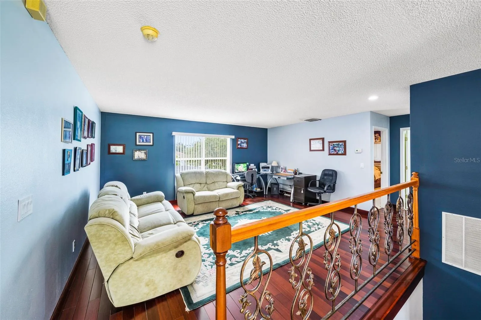 214 FARRINGTON LN