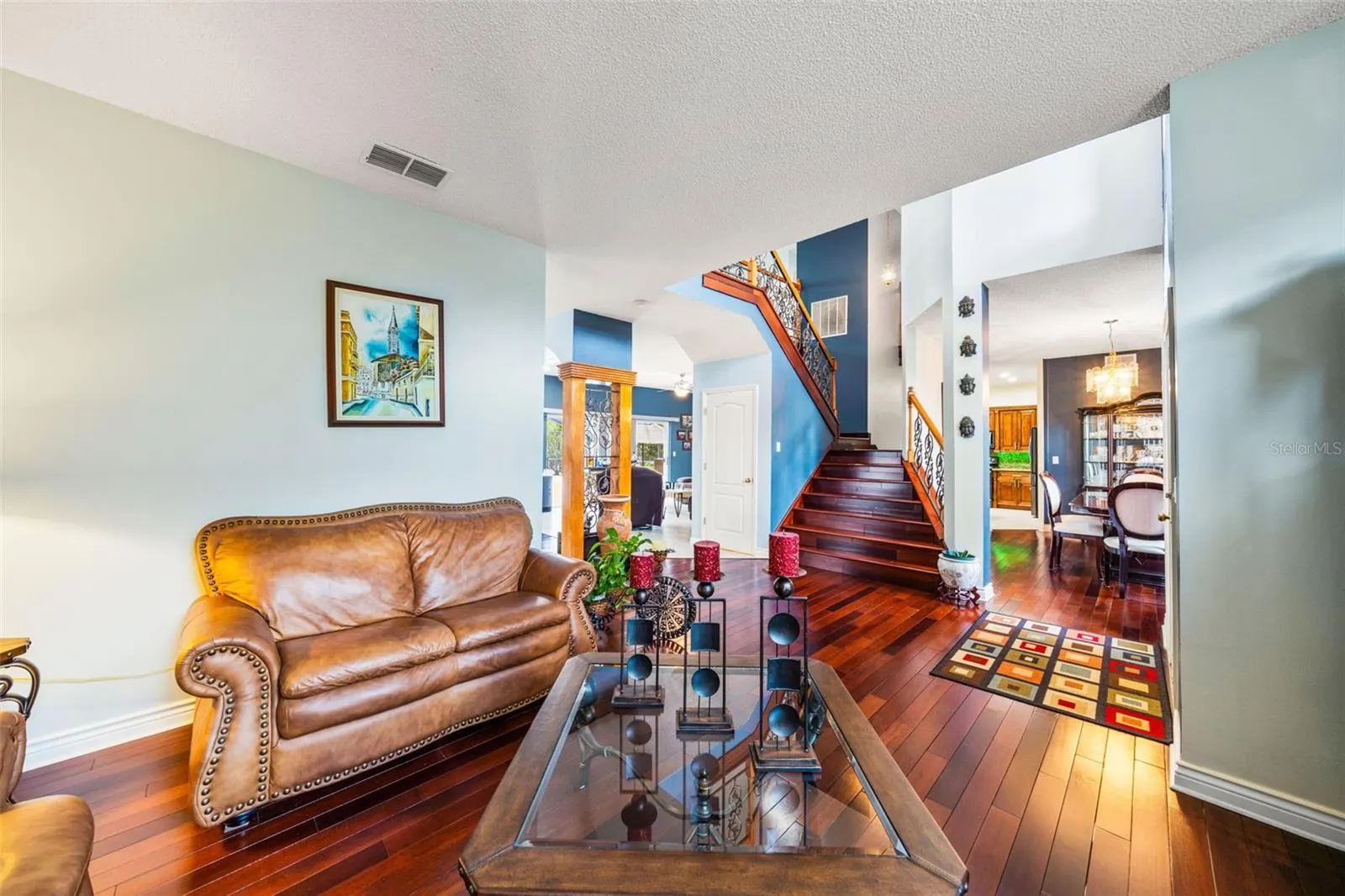 214 FARRINGTON LN