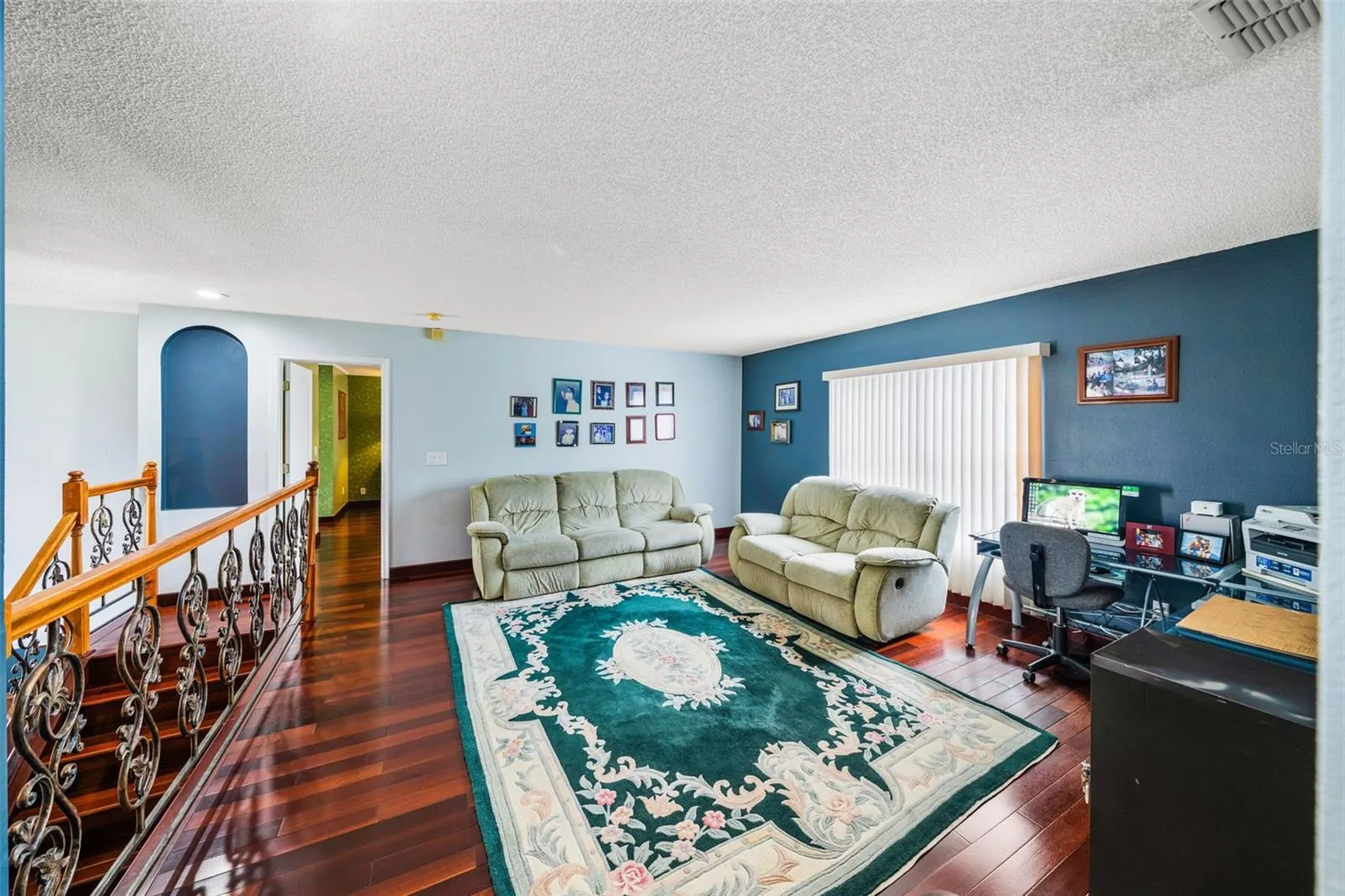 214 FARRINGTON LN