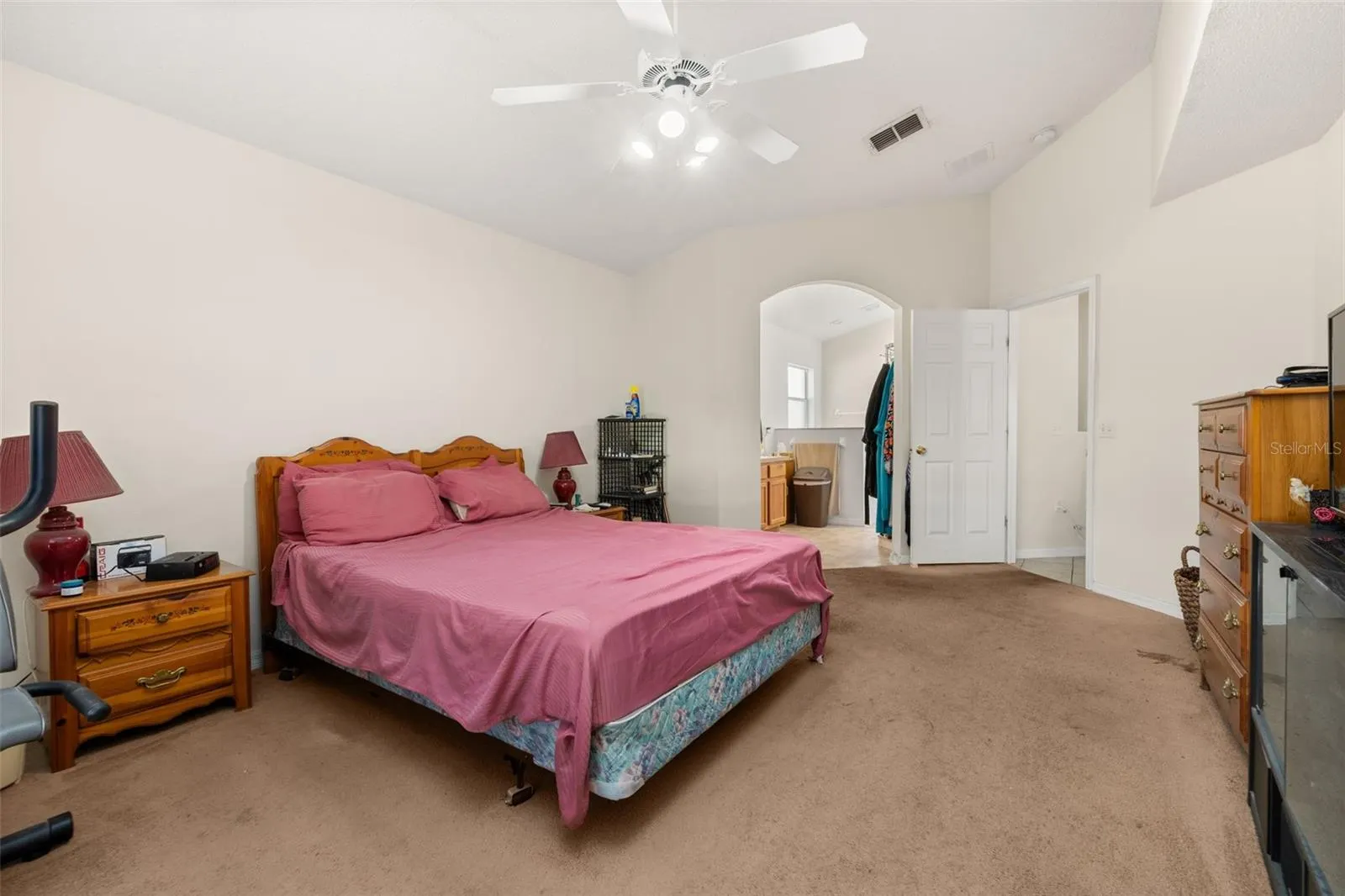 135 JESSAMINE DR