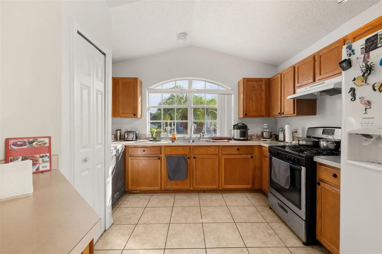 135 JESSAMINE DR