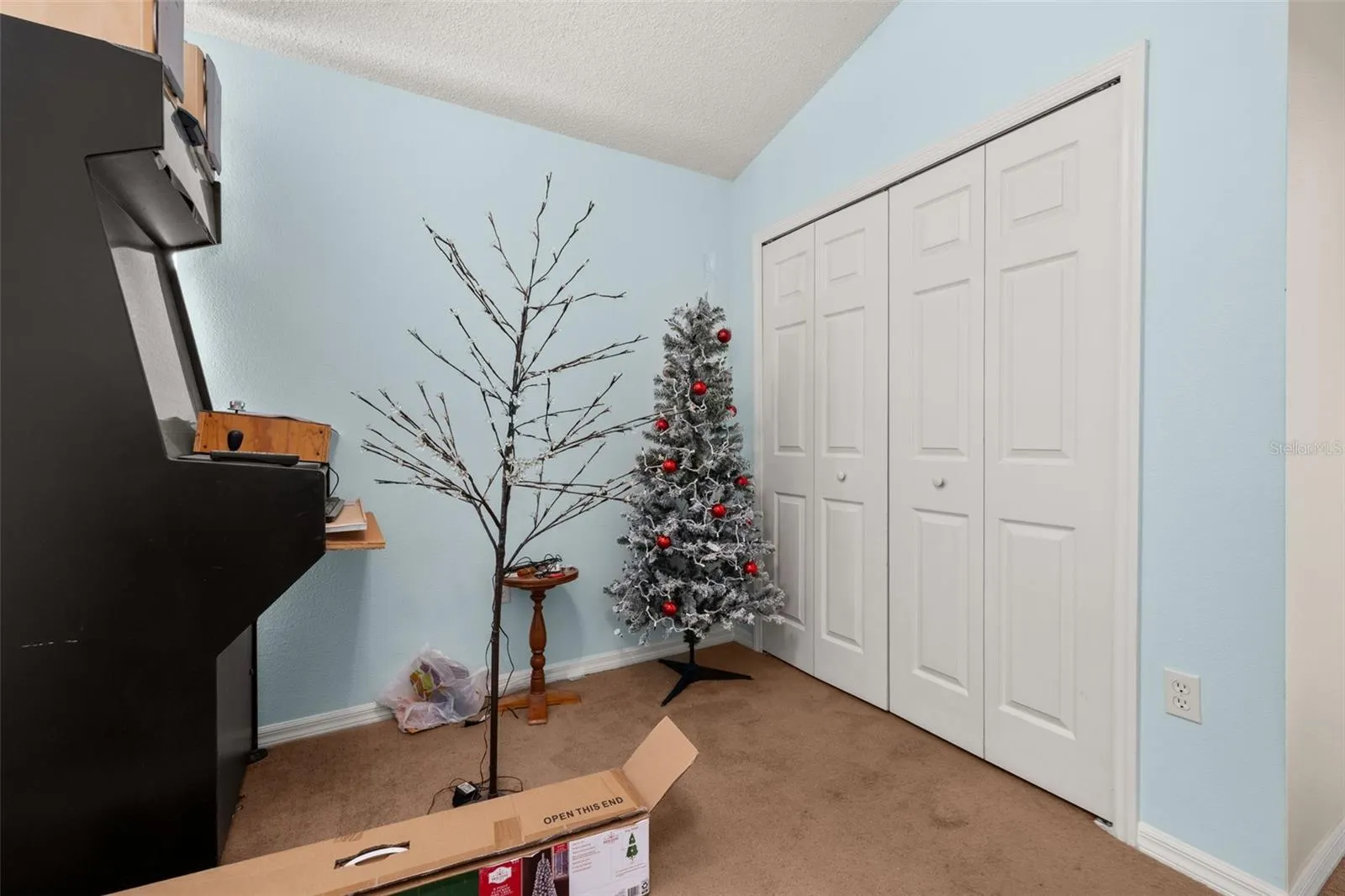135 JESSAMINE DR