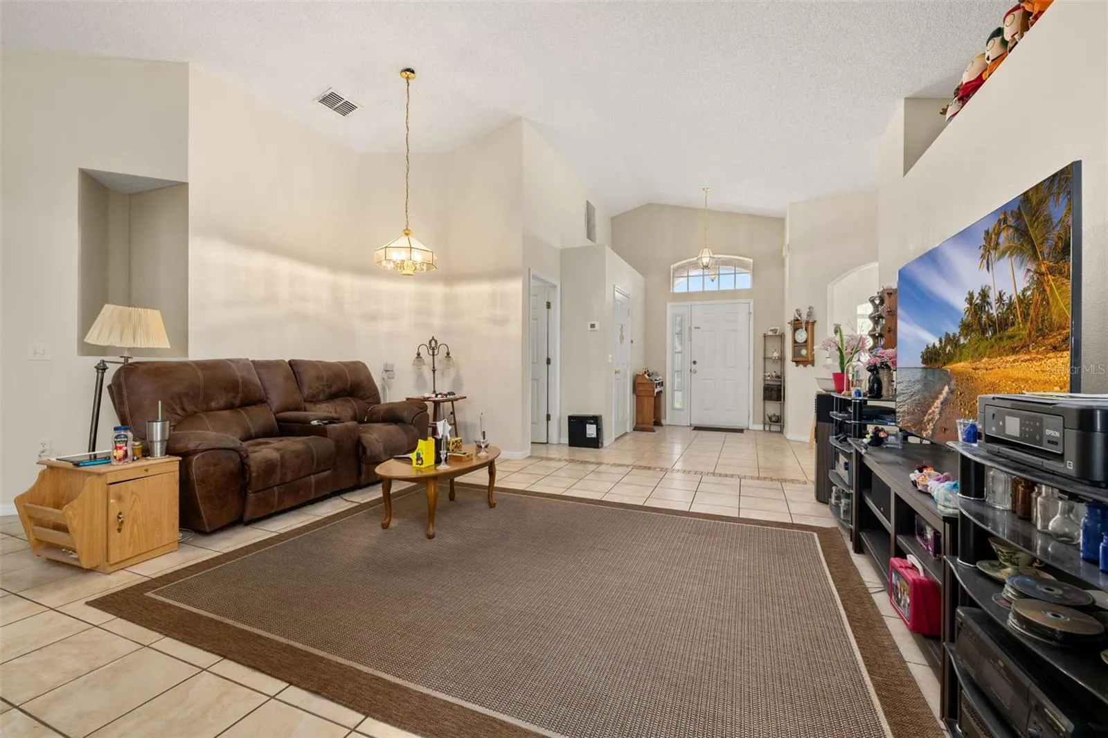 135 JESSAMINE DR