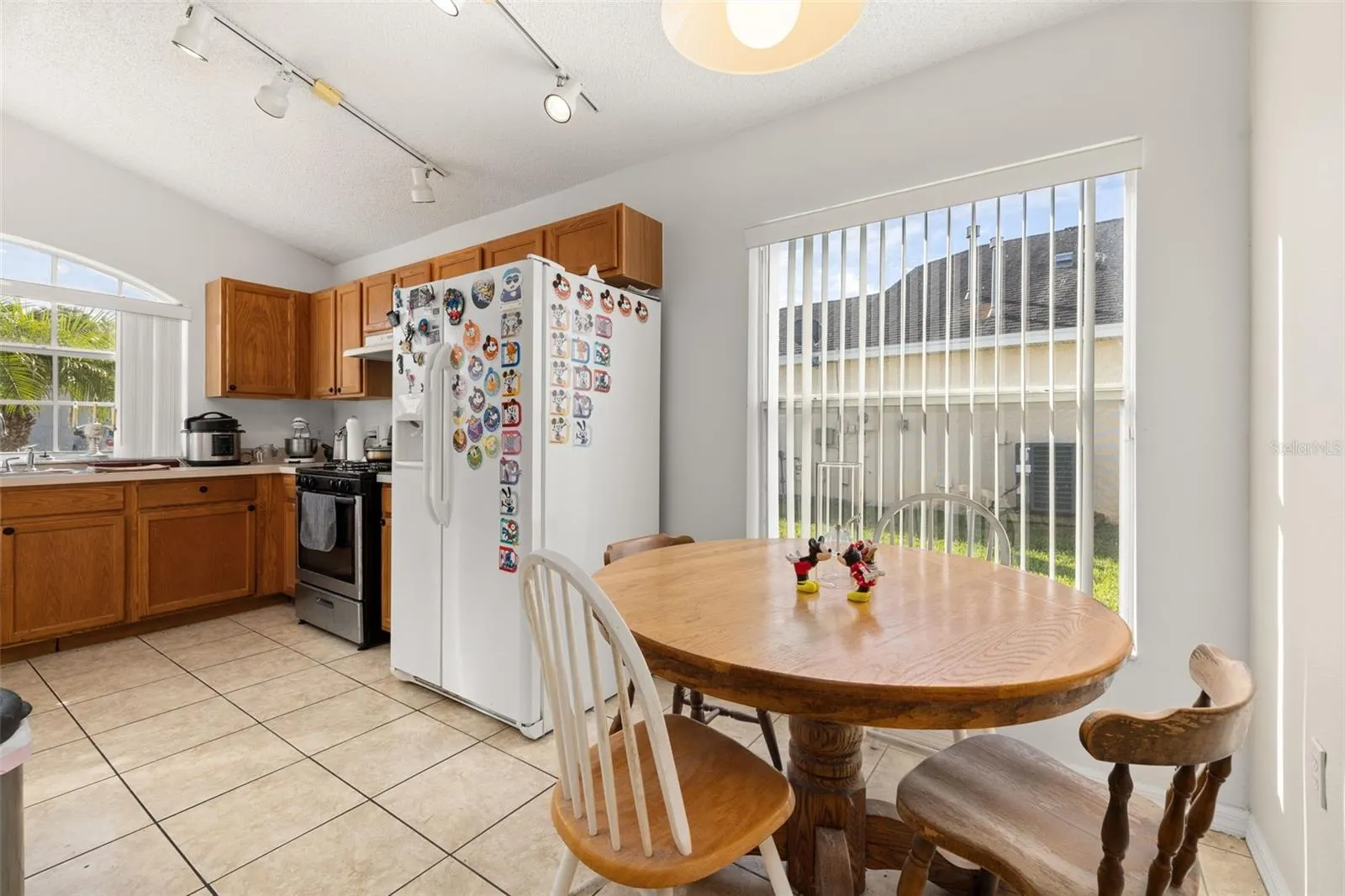 135 JESSAMINE DR