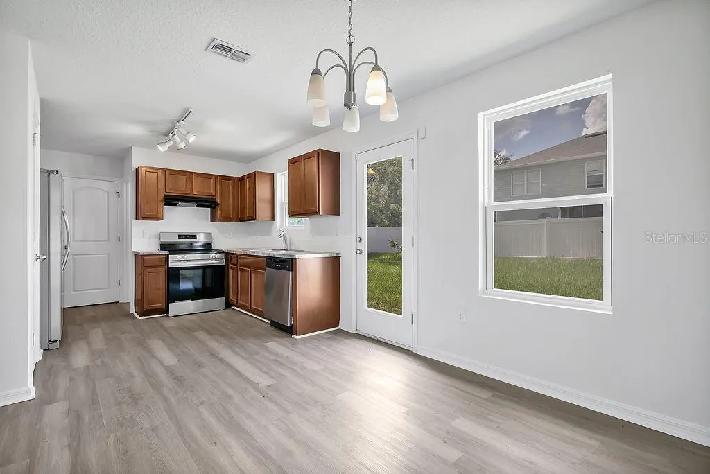 303 ANCHOVIE CT