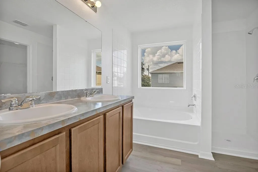 303 ANCHOVIE CT