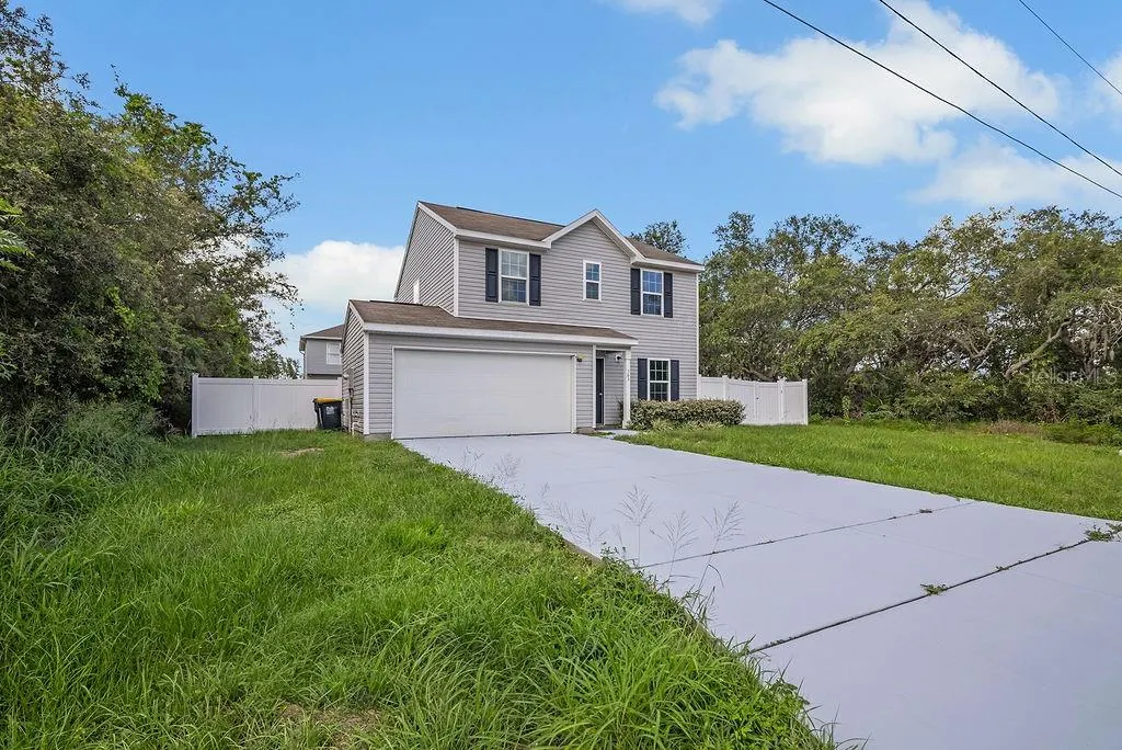 303 ANCHOVIE CT