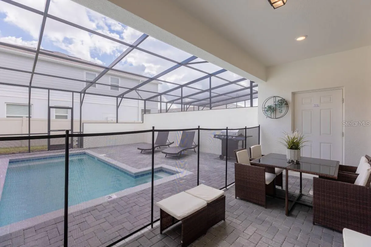 136 JETTY WAY