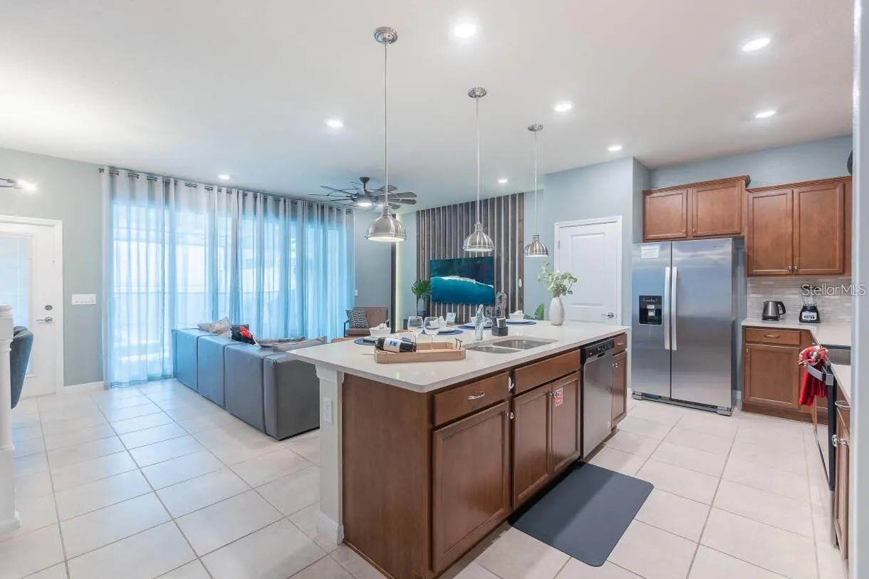 136 JETTY WAY