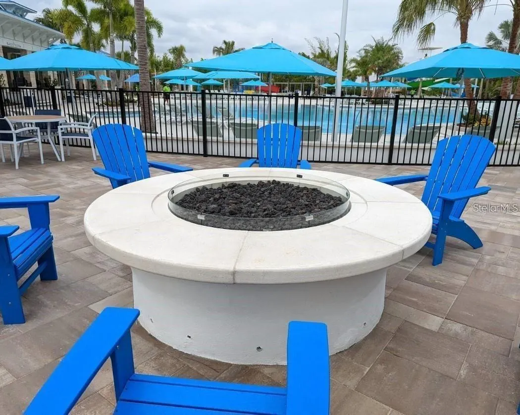 136 JETTY WAY