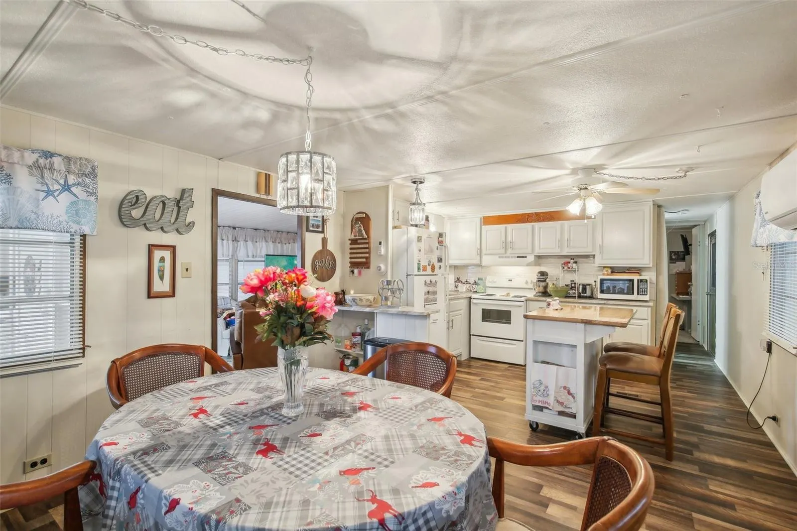 1600 N OLD COACHMAN RD #311, #311
