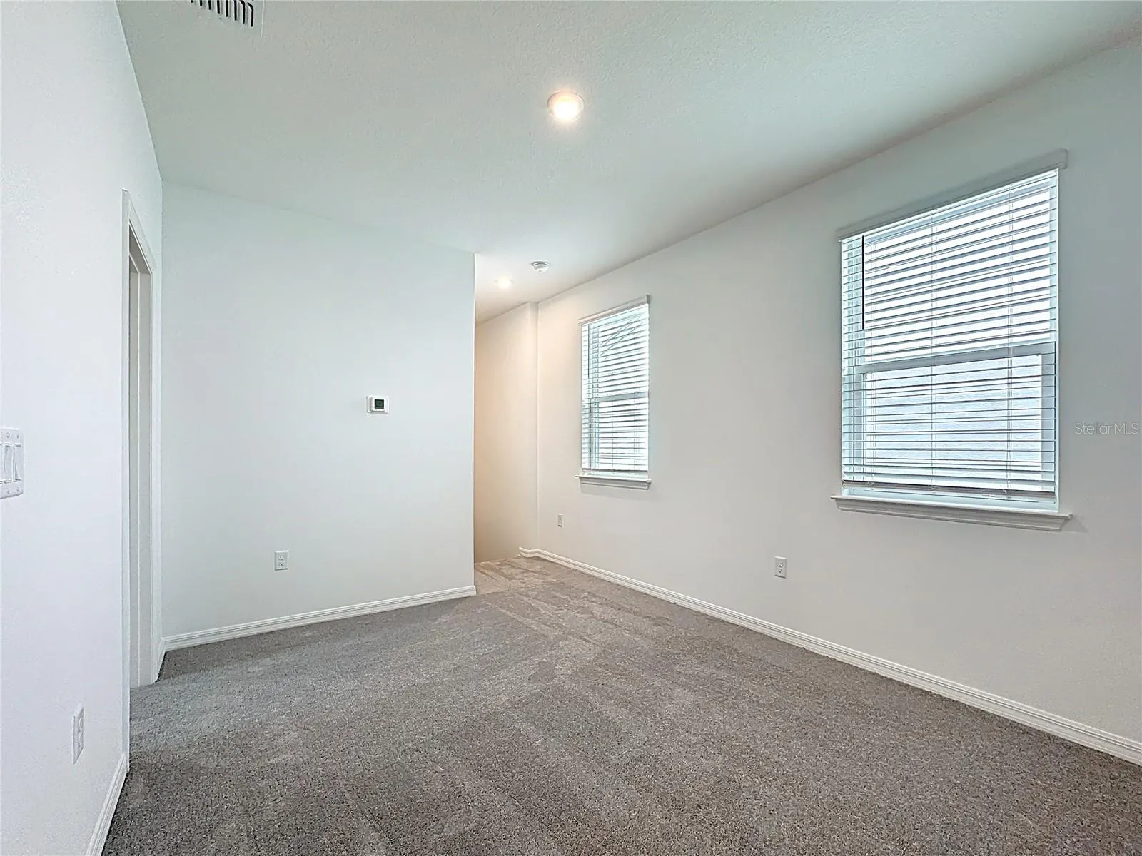 5614 STOCKADE BLVD