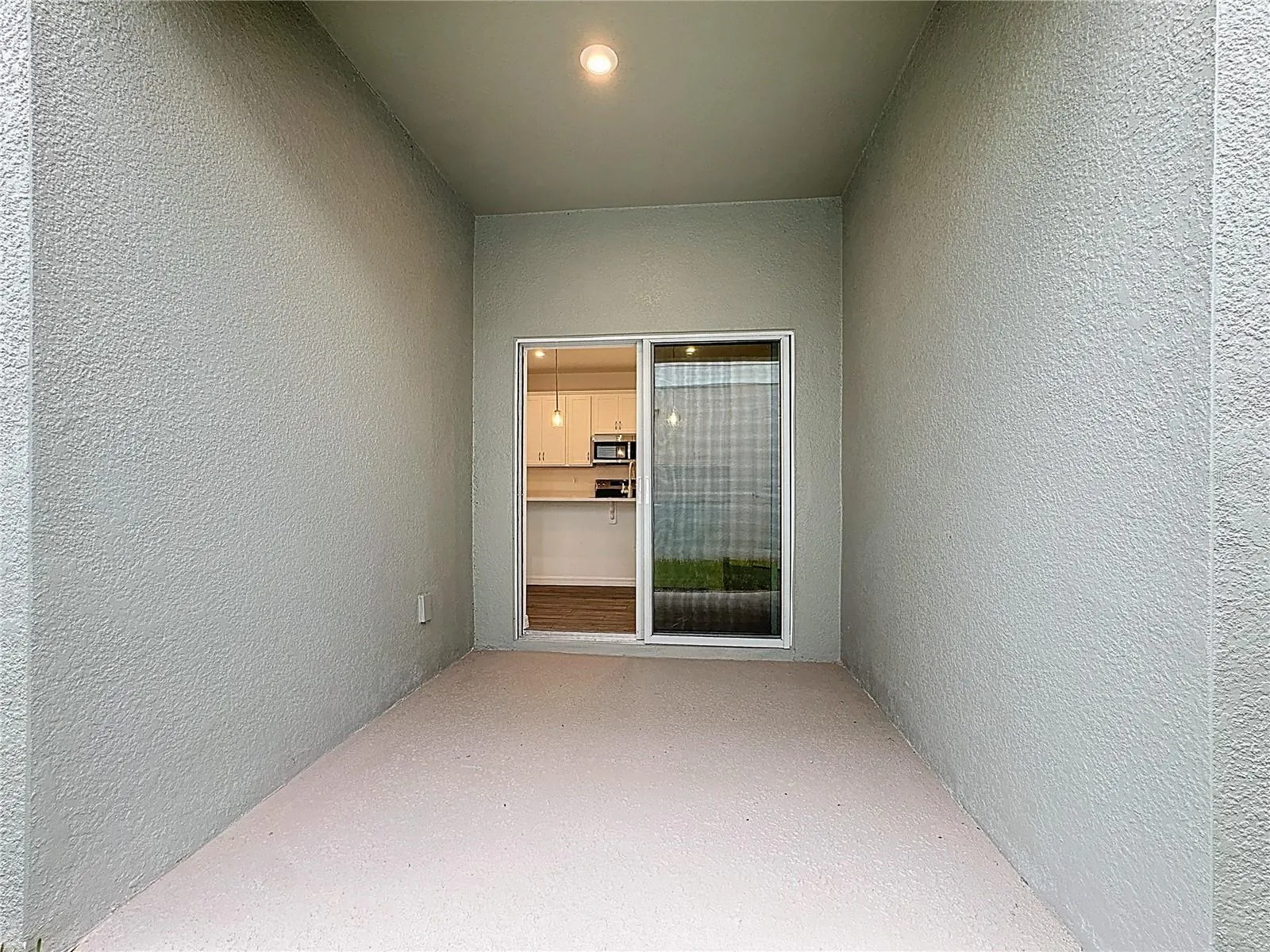 5614 STOCKADE BLVD
