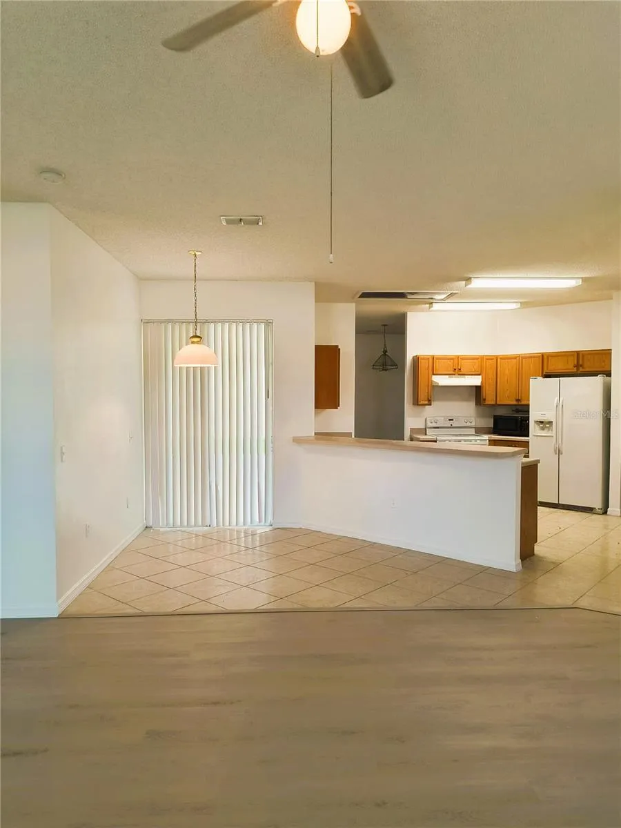 366 AYLESBURY CT