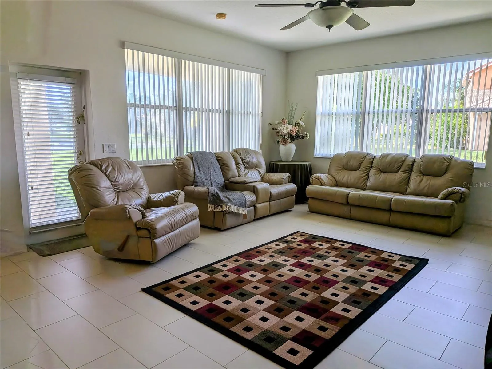 2651 BOAT COVE CIR