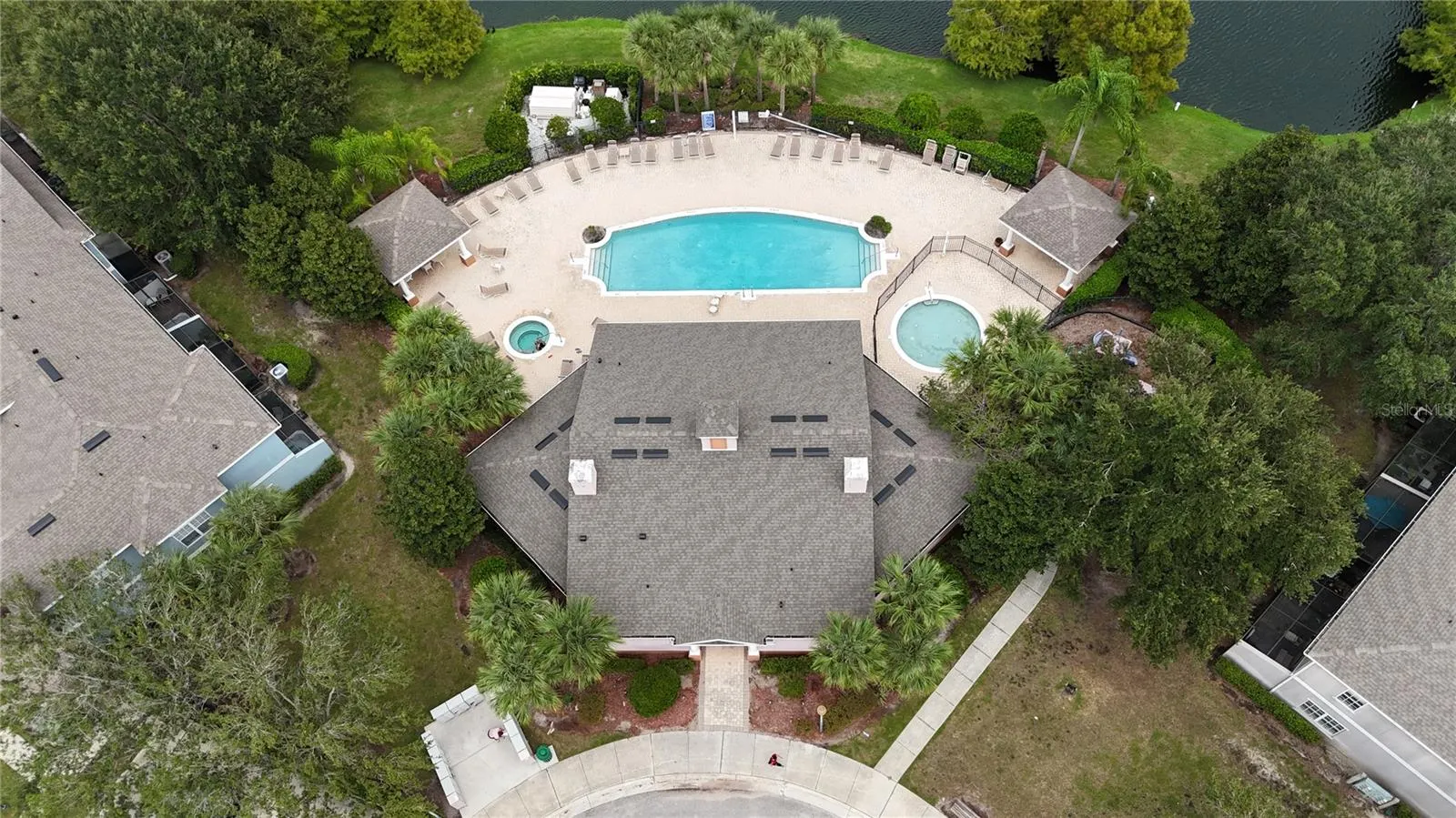 2374 CARAVELLE CIR