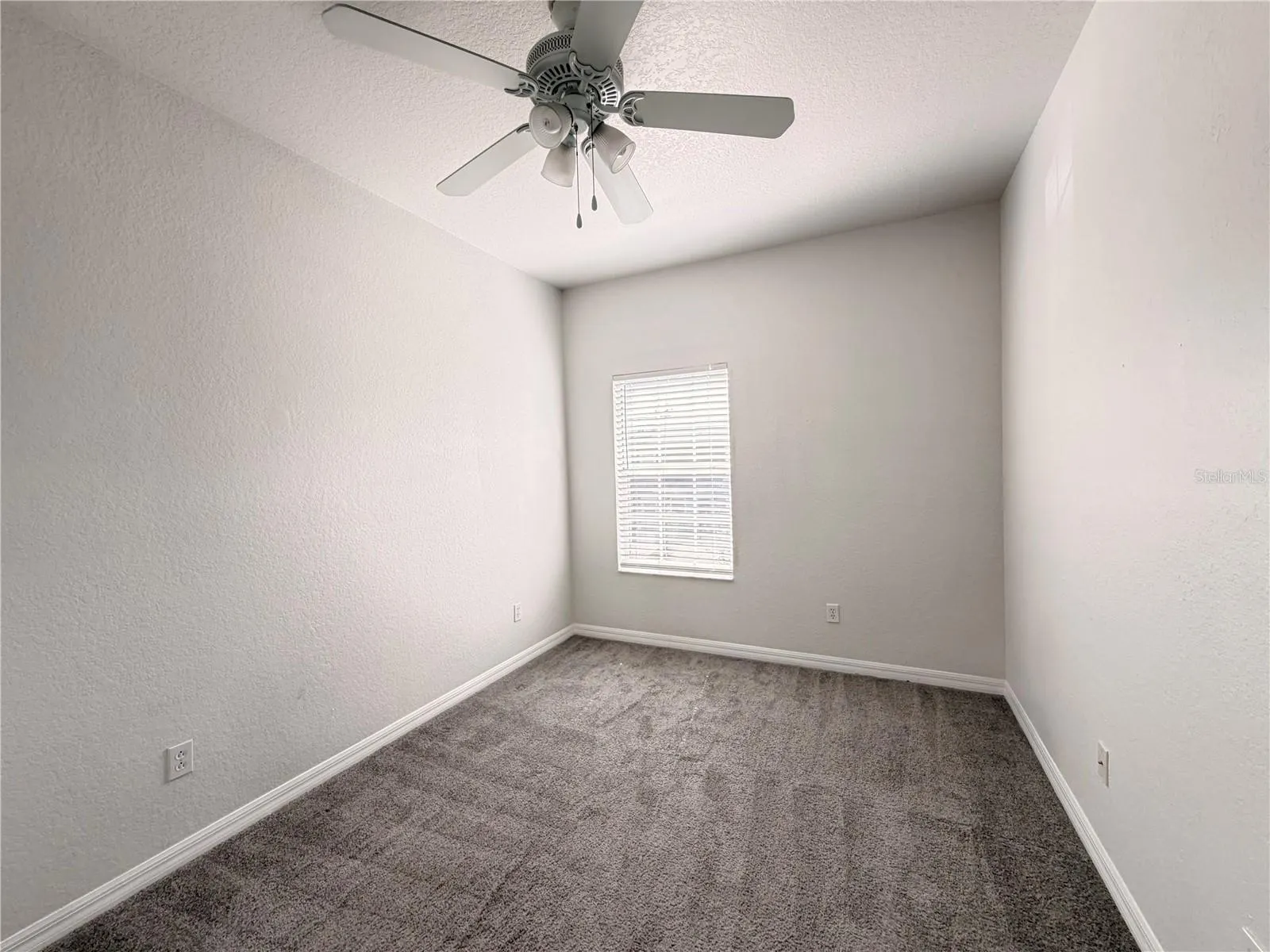 2374 CARAVELLE CIR