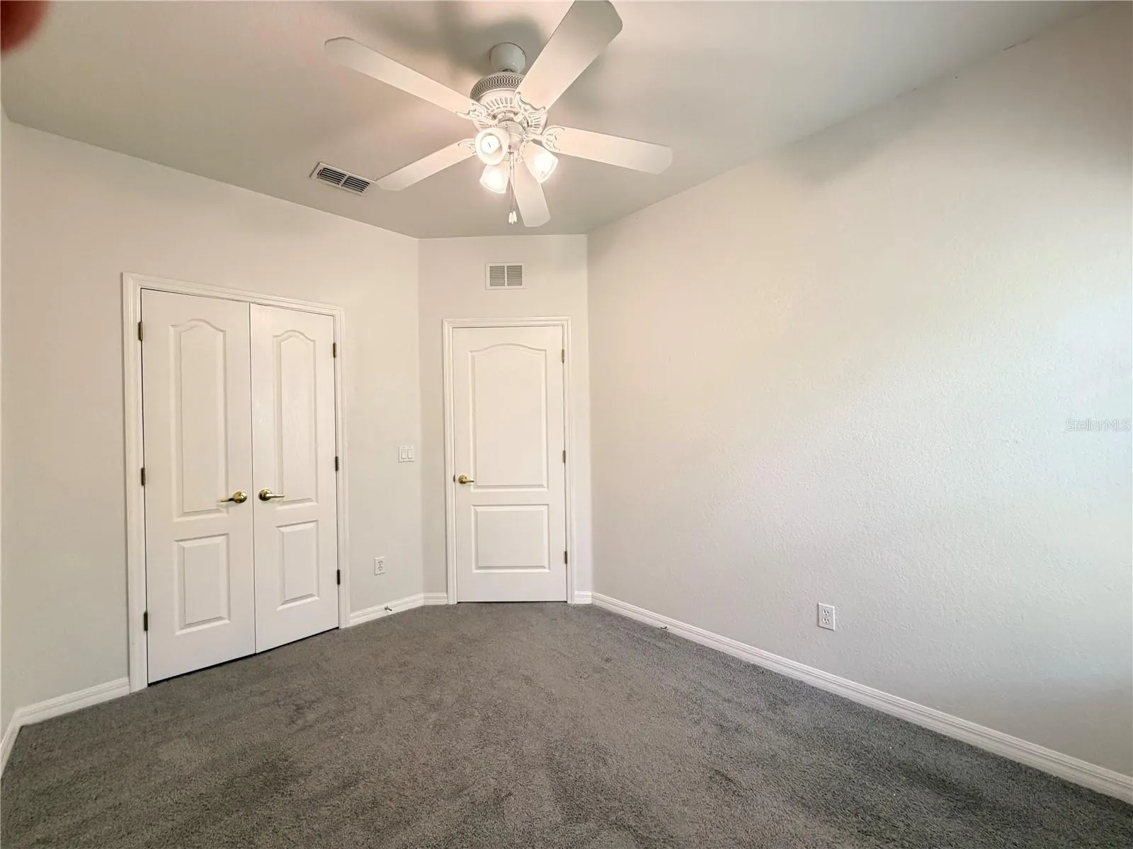 2374 CARAVELLE CIR