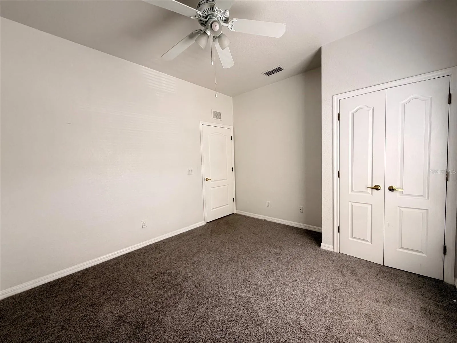 2374 CARAVELLE CIR