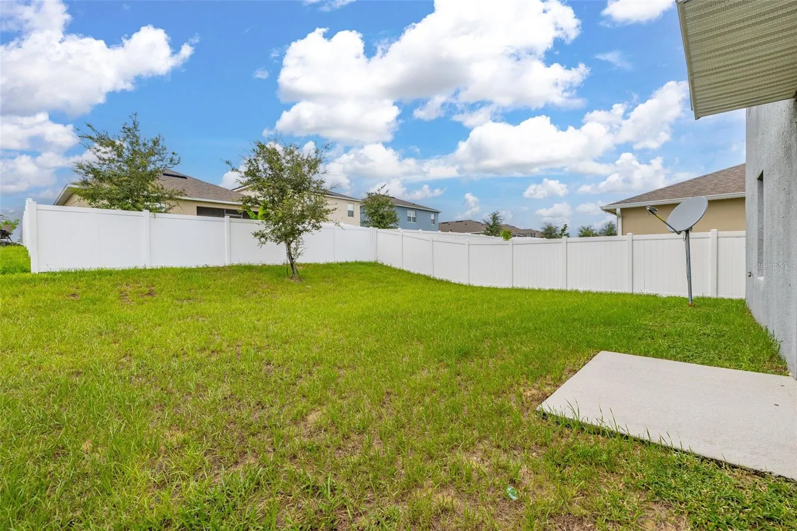 459 LILY LN
