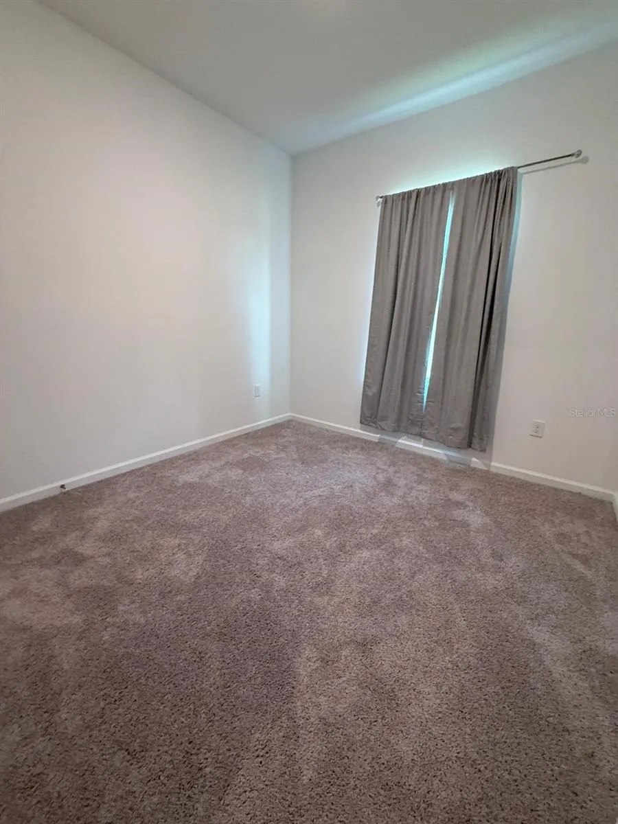 452 HENNEPIN LOOP